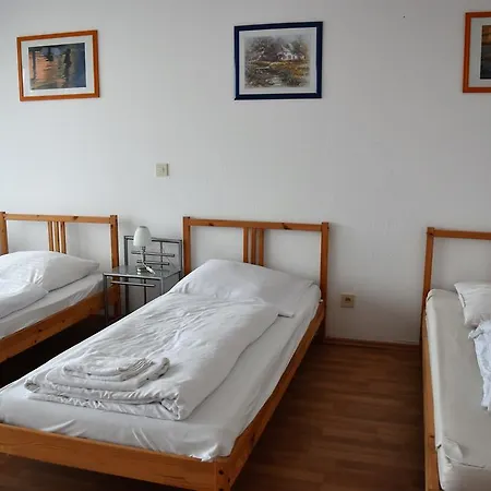 Work & Apartment Neuss